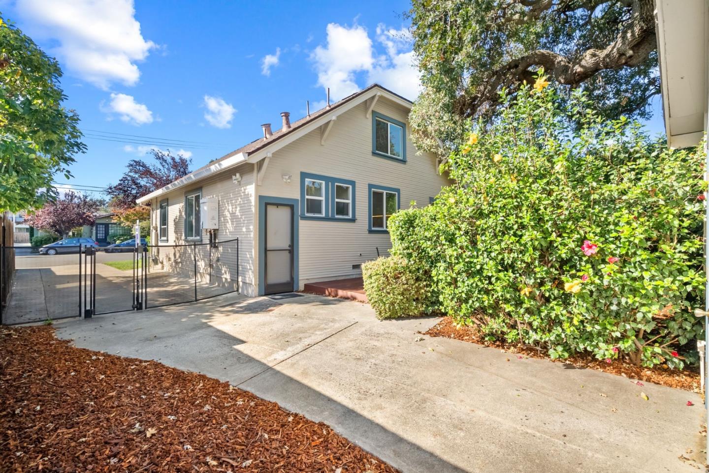 Detail Gallery Image 52 of 75 For 389 E Washington Ave, Sunnyvale,  CA 94086 - 4 Beds | 1/1 Baths