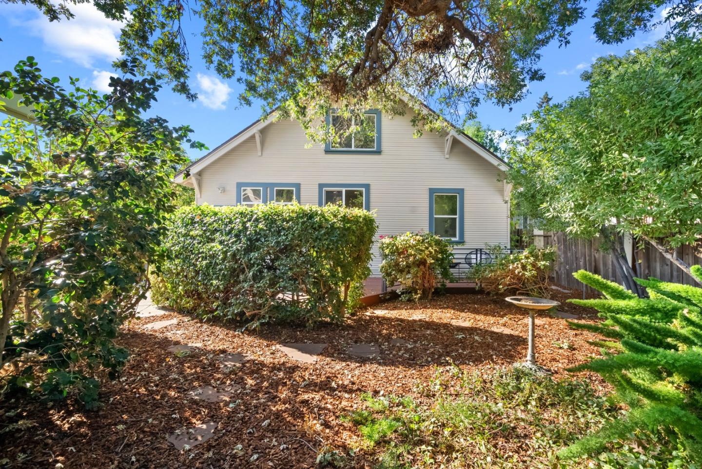 Detail Gallery Image 53 of 75 For 389 E Washington Ave, Sunnyvale,  CA 94086 - 4 Beds | 1/1 Baths