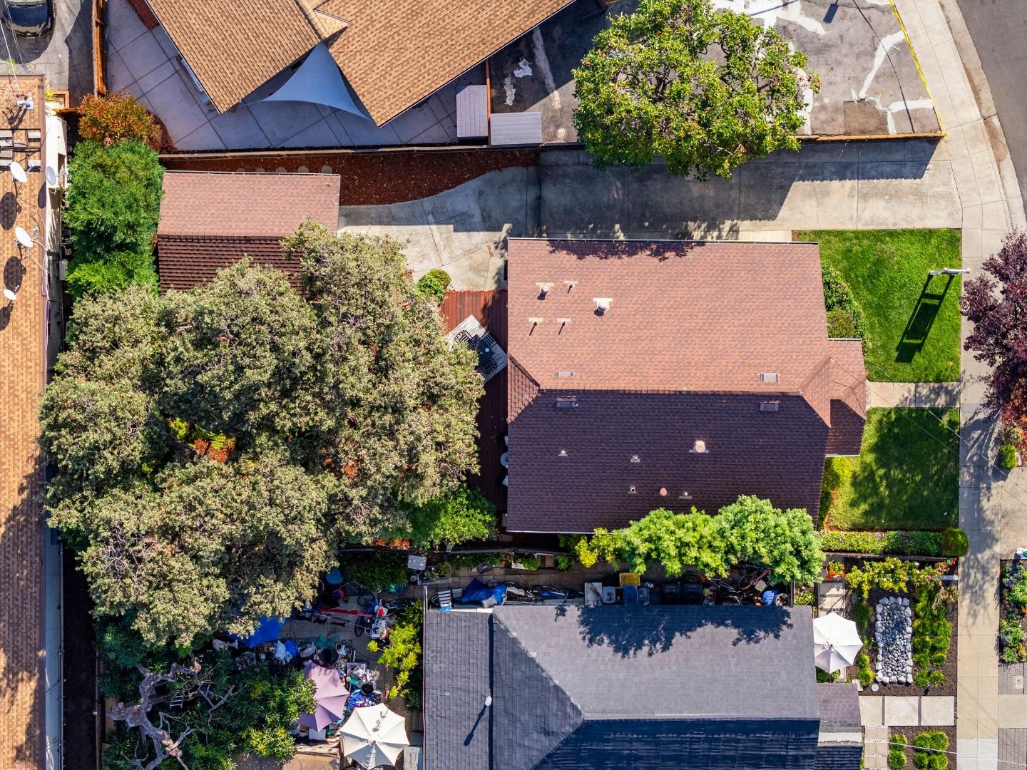 Detail Gallery Image 69 of 75 For 389 E Washington Ave, Sunnyvale,  CA 94086 - 4 Beds | 1/1 Baths