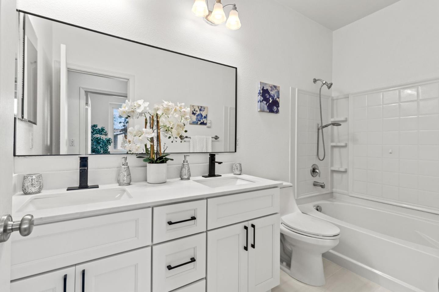 Detail Gallery Image 19 of 26 For 6630 S Mariposa Ln, Dublin,  CA 94568 - 4 Beds | 3/1 Baths