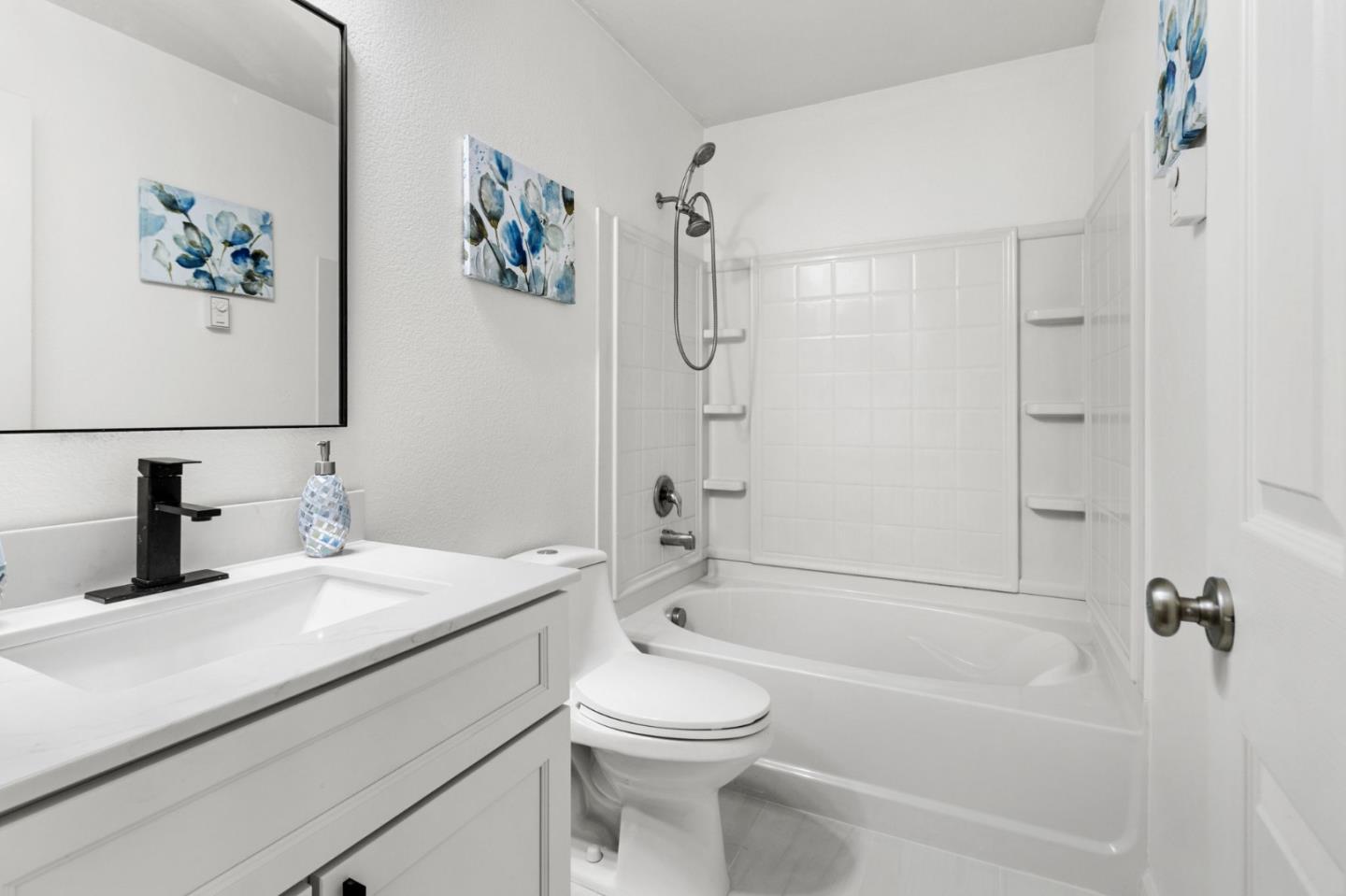 Detail Gallery Image 23 of 26 For 6630 S Mariposa Ln, Dublin,  CA 94568 - 4 Beds | 3/1 Baths