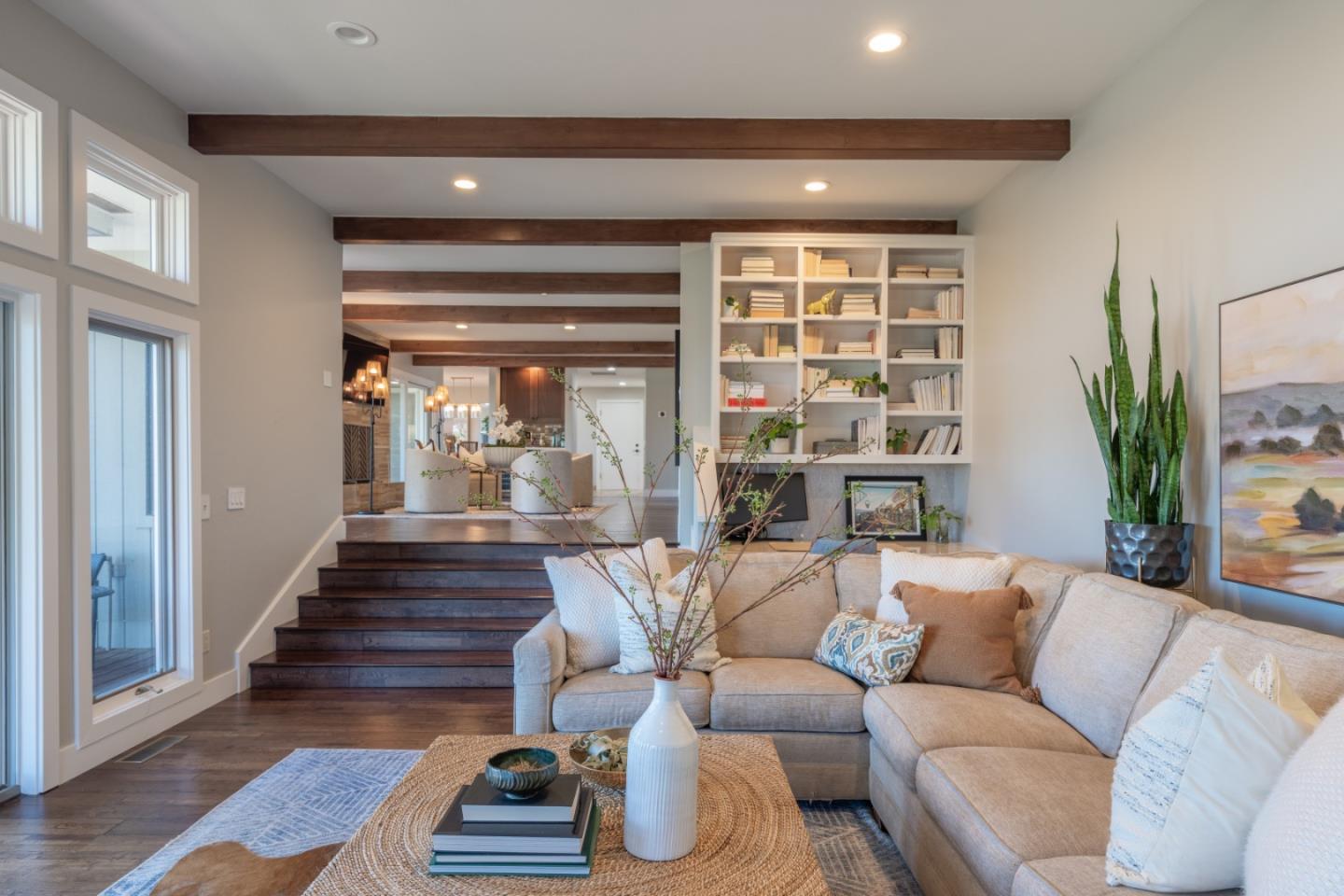 Detail Gallery Image 11 of 34 For 25530 via Paloma, Carmel,  CA 93923 - 3 Beds | 3 Baths