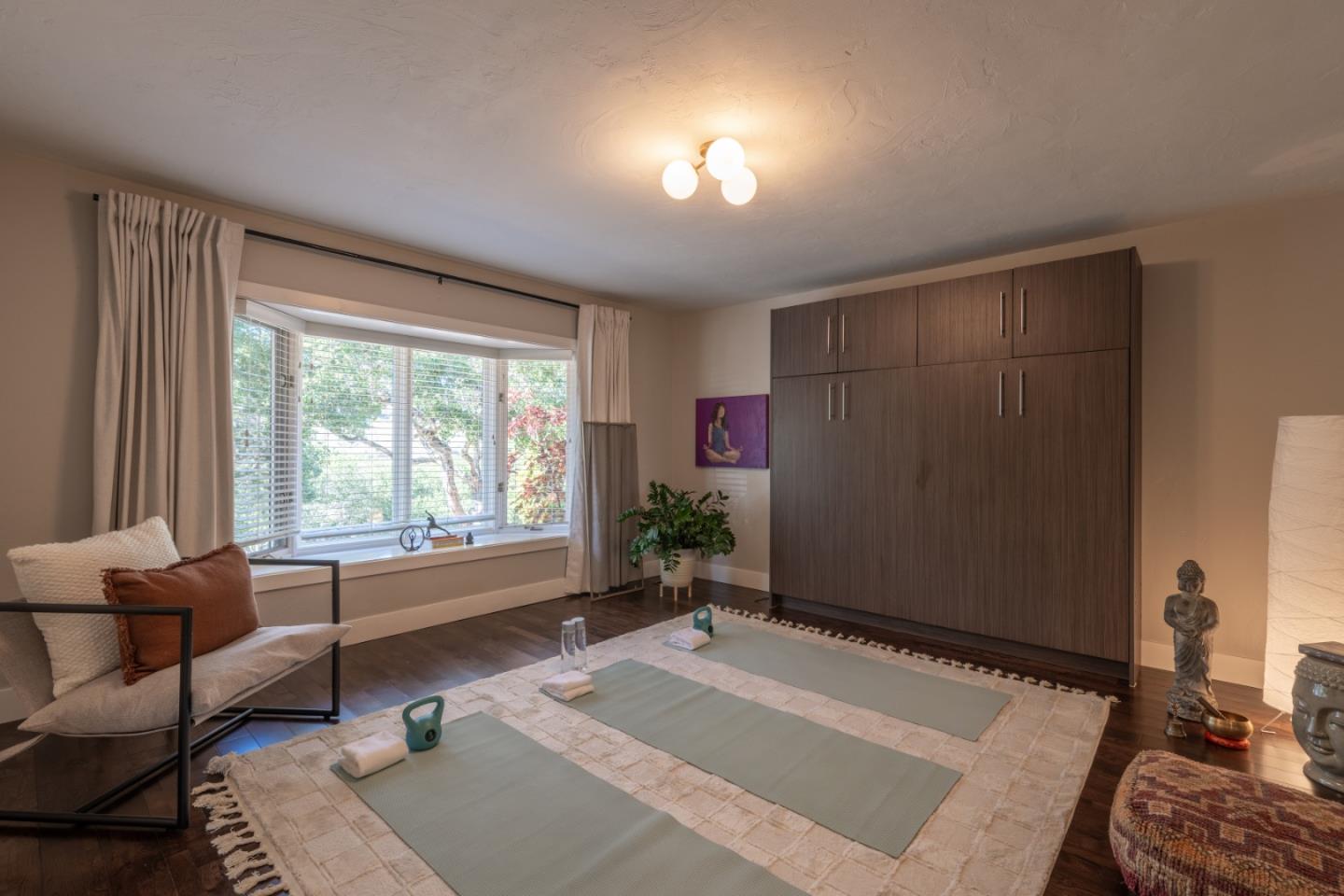 Detail Gallery Image 16 of 34 For 25530 via Paloma, Carmel,  CA 93923 - 3 Beds | 3 Baths