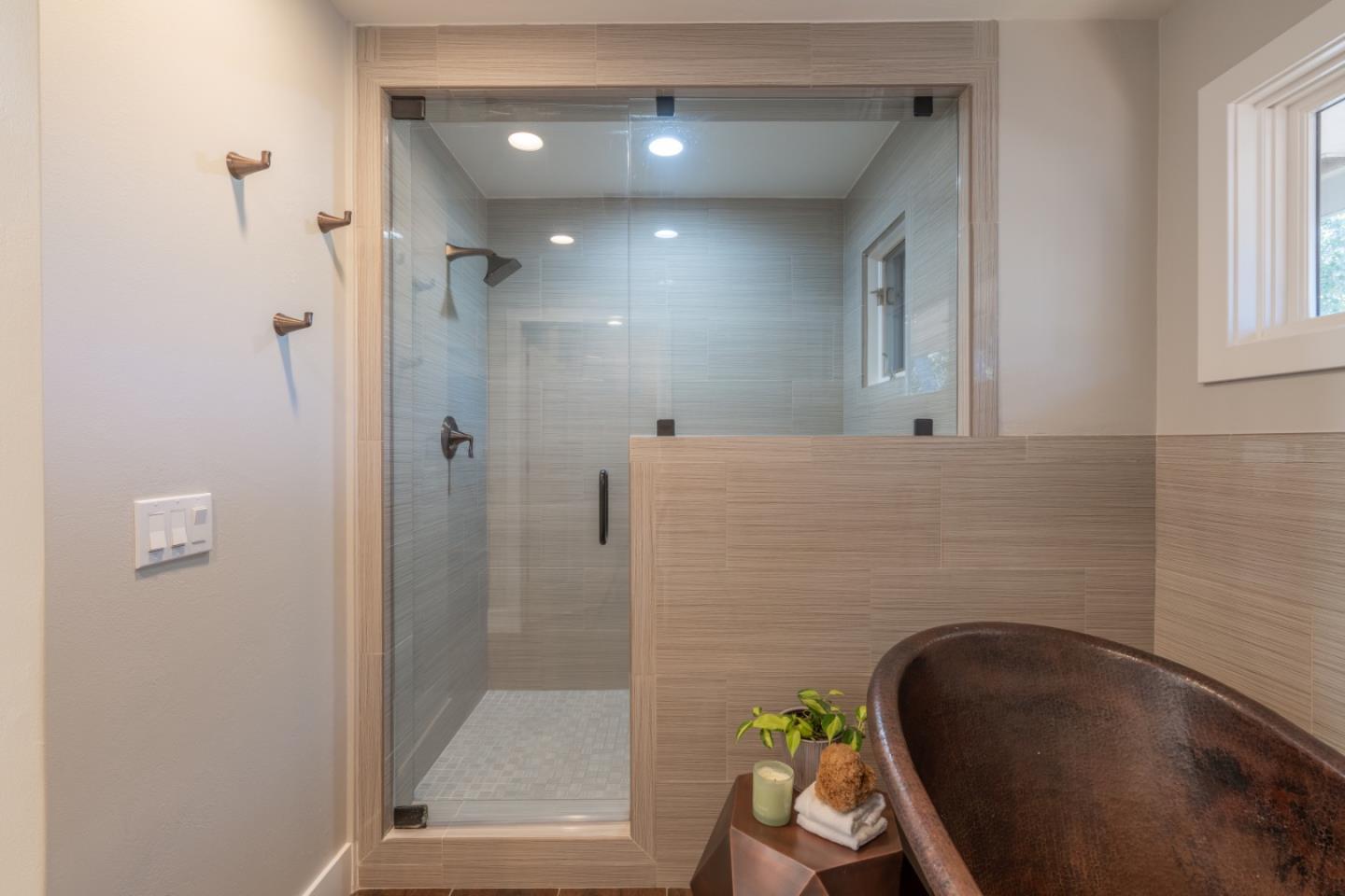 Detail Gallery Image 18 of 34 For 25530 via Paloma, Carmel,  CA 93923 - 3 Beds | 3 Baths