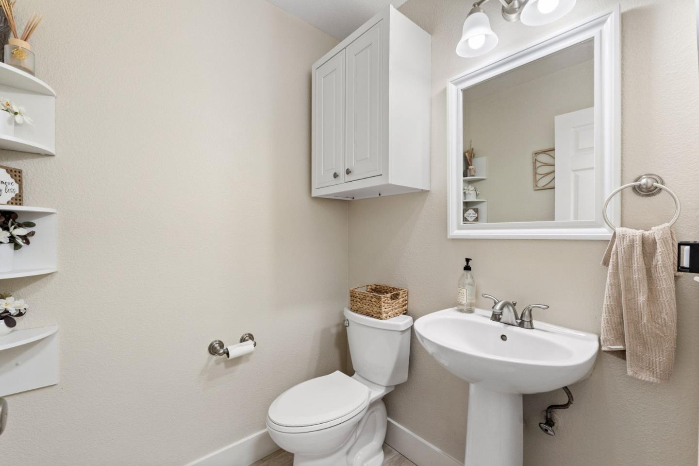 Detail Gallery Image 39 of 55 For 820 Woodcreek Way, Gilroy,  CA 95020 - 4 Beds | 2/1 Baths