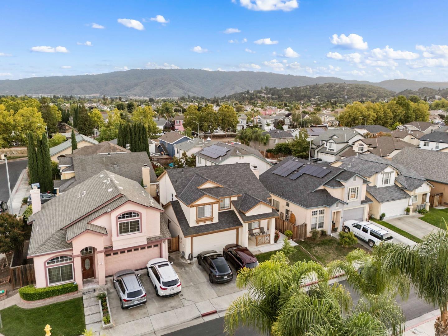 Detail Gallery Image 50 of 55 For 820 Woodcreek Way, Gilroy,  CA 95020 - 4 Beds | 2/1 Baths