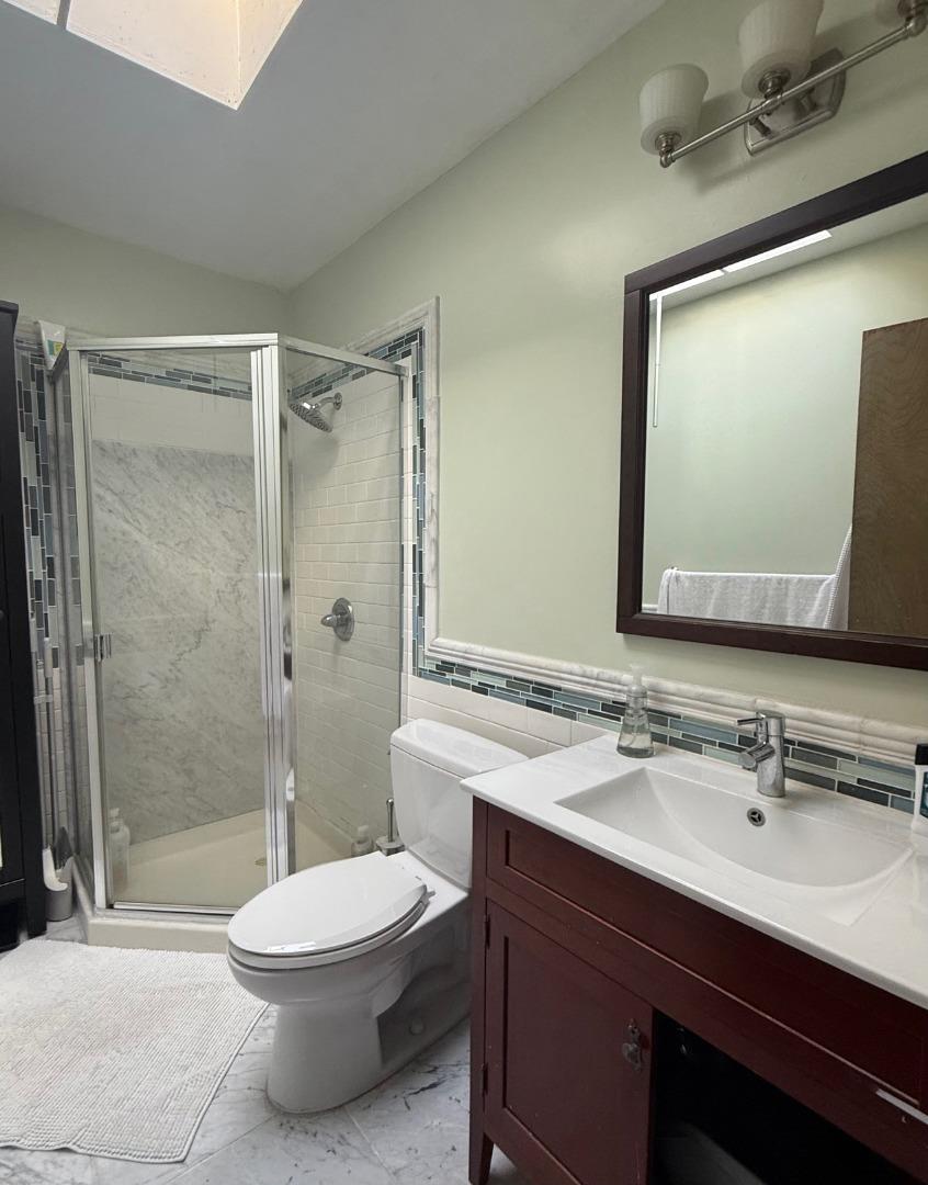 Detail Gallery Image 5 of 13 For 4150 Cesar Chavez St, San Francisco,  CA 94131 - – Beds | – Baths