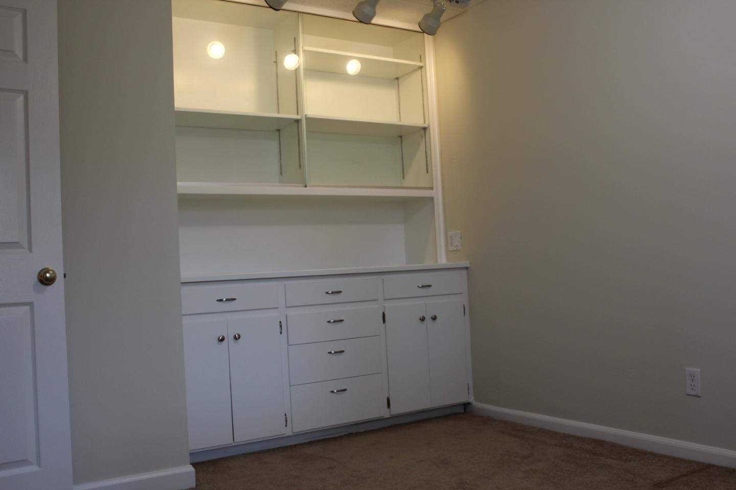 Detail Gallery Image 11 of 18 For 8171 Hanna St, Gilroy,  CA 95020 - 3 Beds | 1/1 Baths