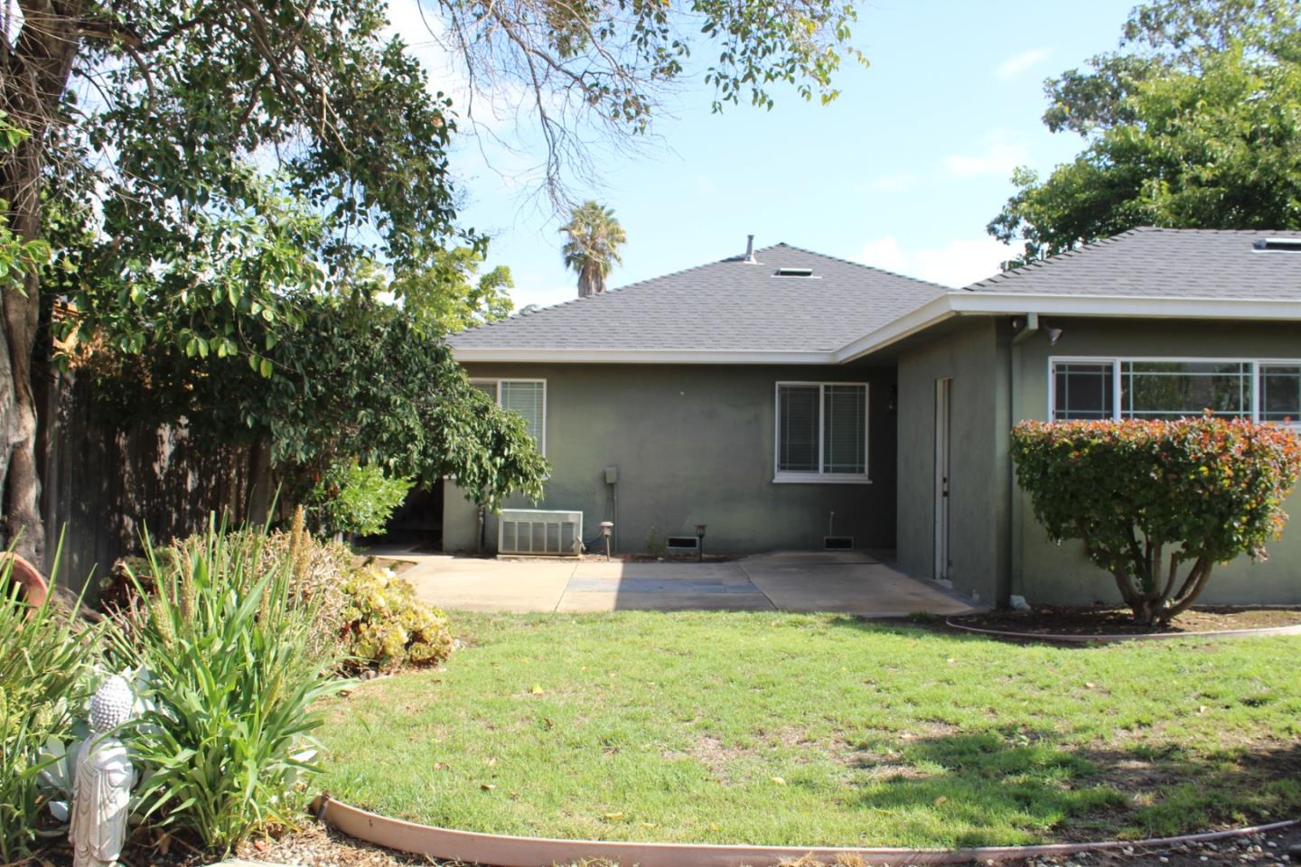 Detail Gallery Image 14 of 18 For 8171 Hanna St, Gilroy,  CA 95020 - 3 Beds | 1/1 Baths