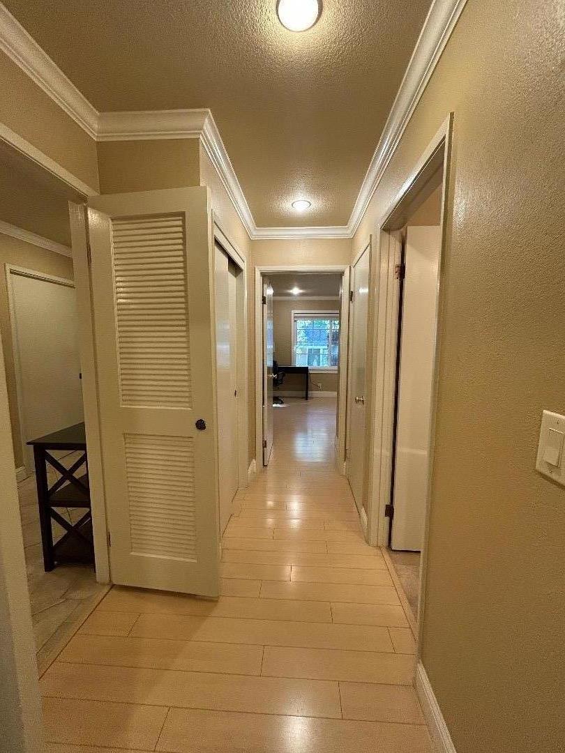 Detail Gallery Image 14 of 37 For 5399 Cribari Crst, San Jose,  CA 95135 - 2 Beds | 2 Baths