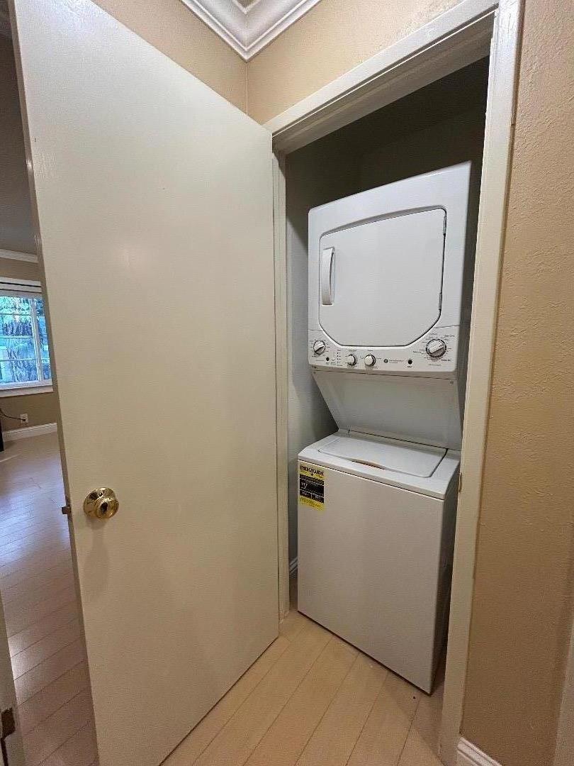 Detail Gallery Image 15 of 37 For 5399 Cribari Crst, San Jose,  CA 95135 - 2 Beds | 2 Baths