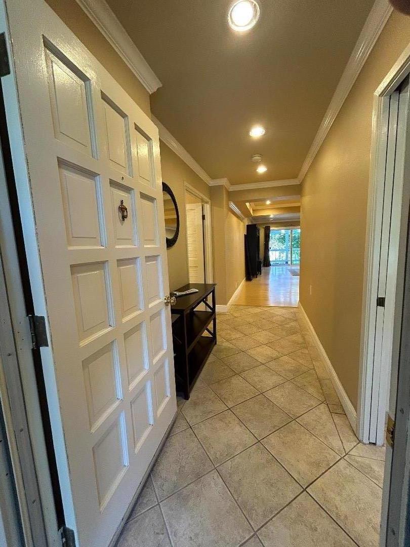 Detail Gallery Image 6 of 37 For 5399 Cribari Crst, San Jose,  CA 95135 - 2 Beds | 2 Baths