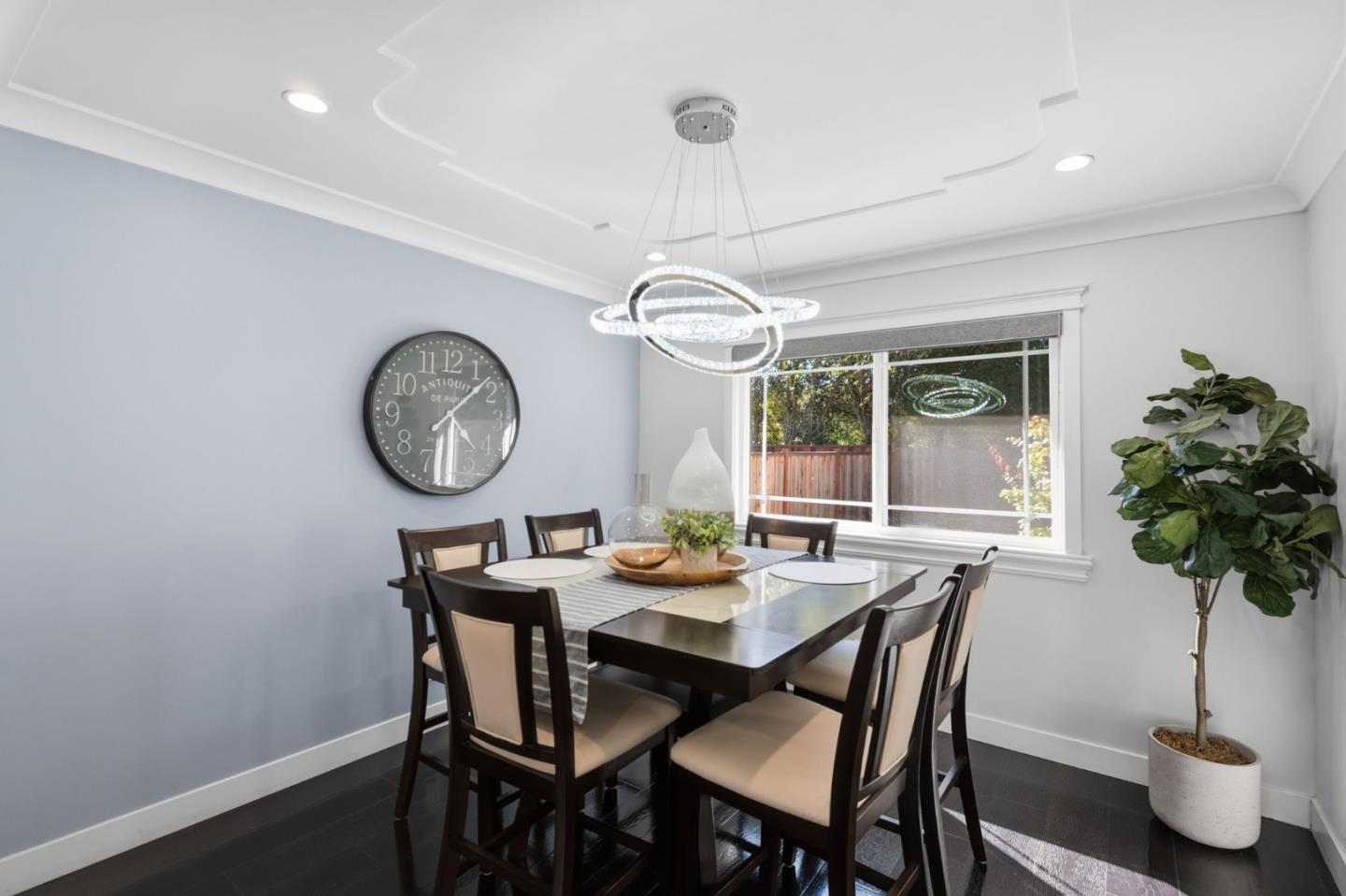 Detail Gallery Image 17 of 56 For 7035 Yorktown Dr, Gilroy,  CA 95020 - 5 Beds | 3 Baths