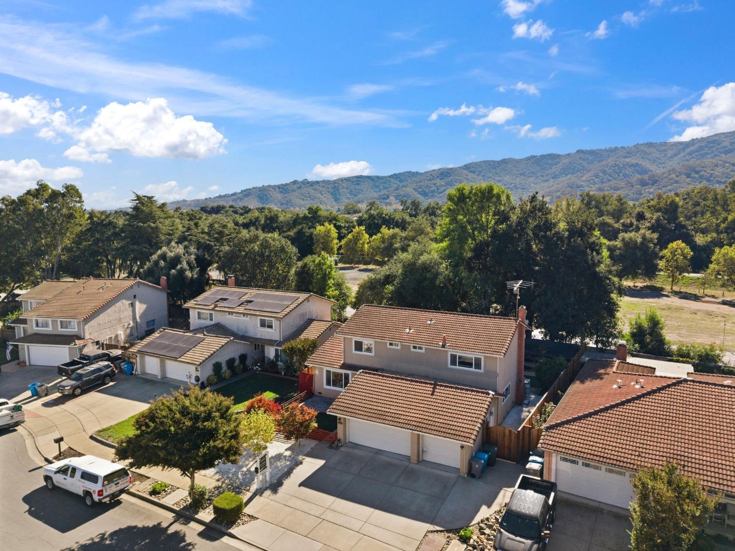 Detail Gallery Image 44 of 56 For 7035 Yorktown Dr, Gilroy,  CA 95020 - 5 Beds | 3 Baths