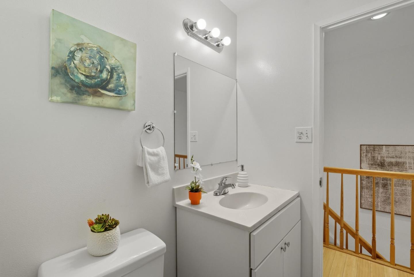 Detail Gallery Image 29 of 60 For 2421 Arf Ave, Hayward,  CA 94545 - 4 Beds | 2/1 Baths