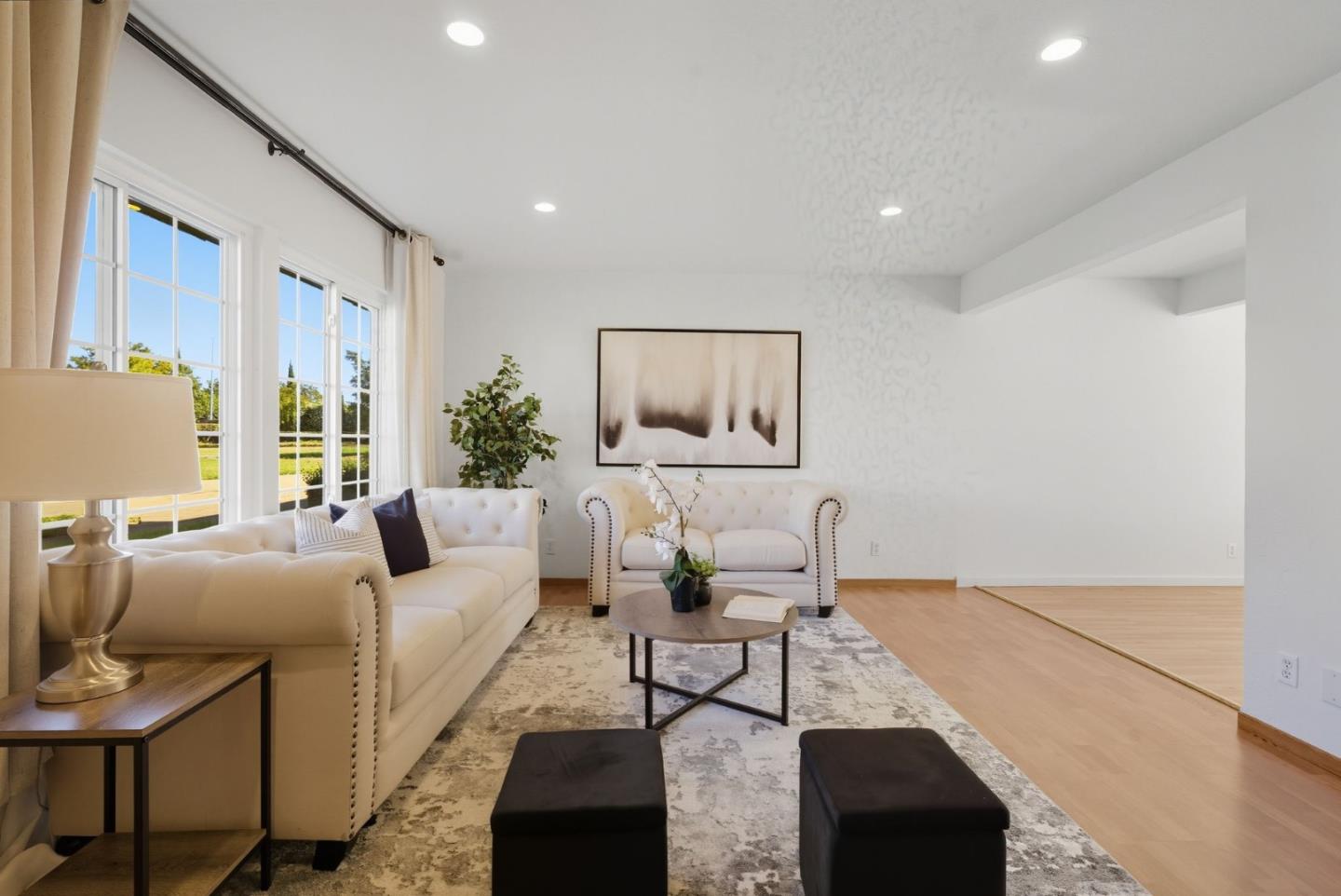 Detail Gallery Image 4 of 60 For 2421 Arf Ave, Hayward,  CA 94545 - 4 Beds | 2/1 Baths