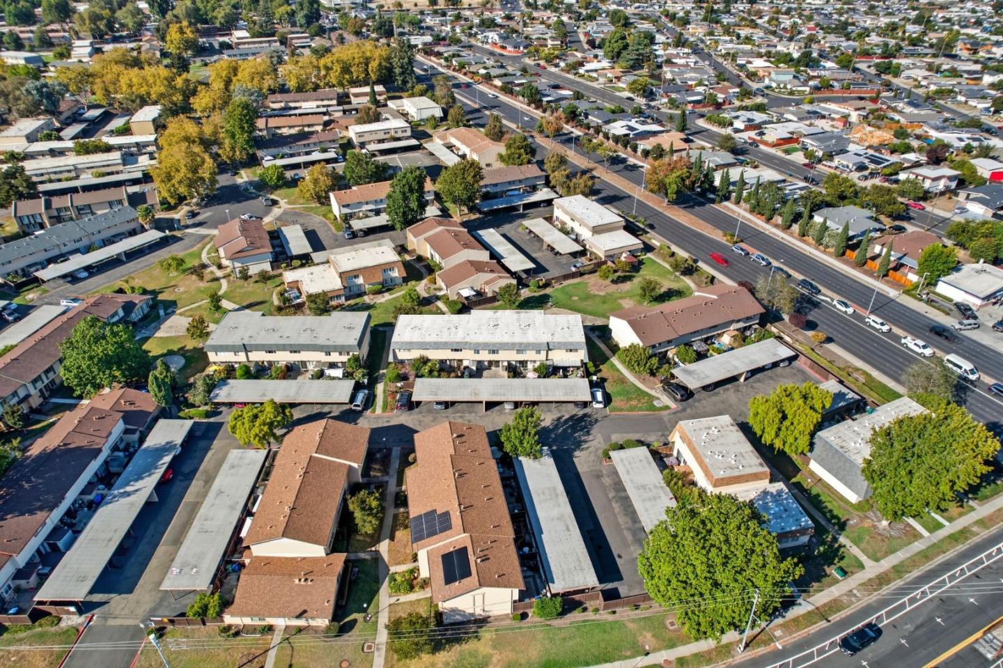 Detail Gallery Image 42 of 60 For 2421 Arf Ave, Hayward,  CA 94545 - 4 Beds | 2/1 Baths