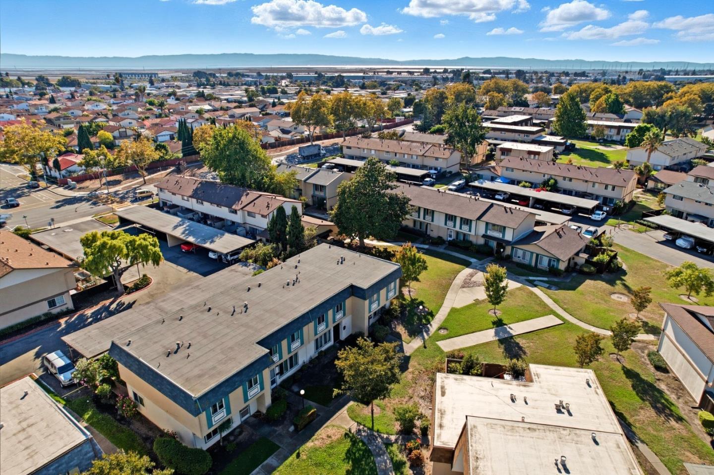 Detail Gallery Image 55 of 60 For 2421 Arf Ave, Hayward,  CA 94545 - 4 Beds | 2/1 Baths