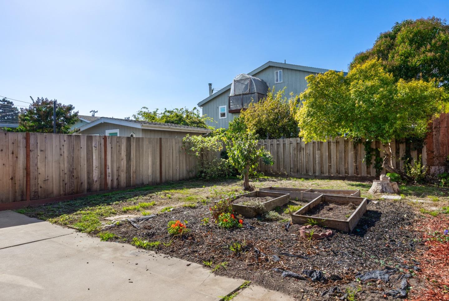 Detail Gallery Image 19 of 25 For 919 Paget Ave, Santa Cruz,  CA 95062 - 3 Beds | 2 Baths