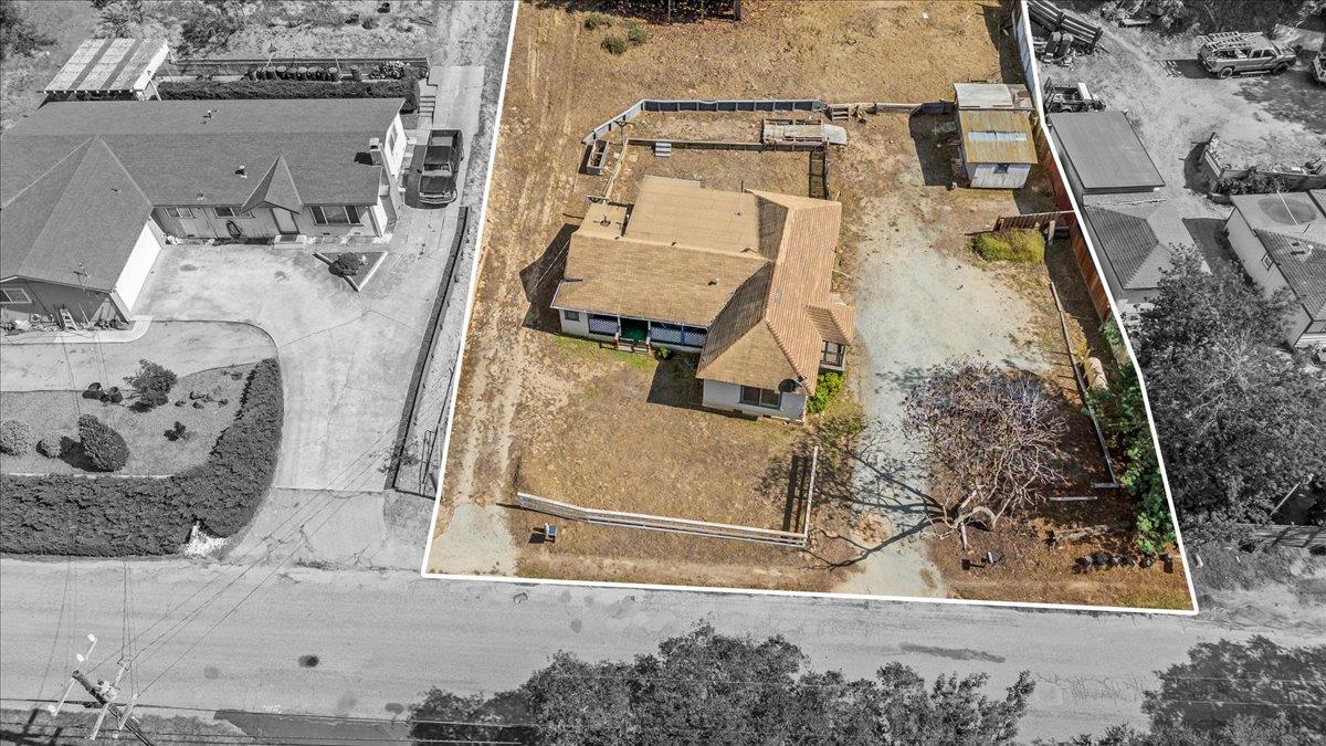 Detail Gallery Image 2 of 38 For 7125 Tustin Rd, Salinas,  CA 93907 - 2 Beds | 2 Baths