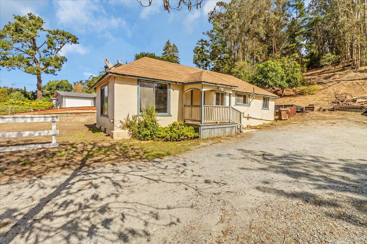 Detail Gallery Image 9 of 38 For 7125 Tustin Rd, Salinas,  CA 93907 - 2 Beds | 2 Baths