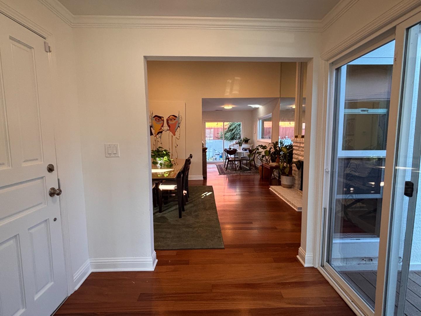 Detail Gallery Image 4 of 26 For 100 Harbour Dr, El Granada,  CA 94019 - 3 Beds | 2 Baths