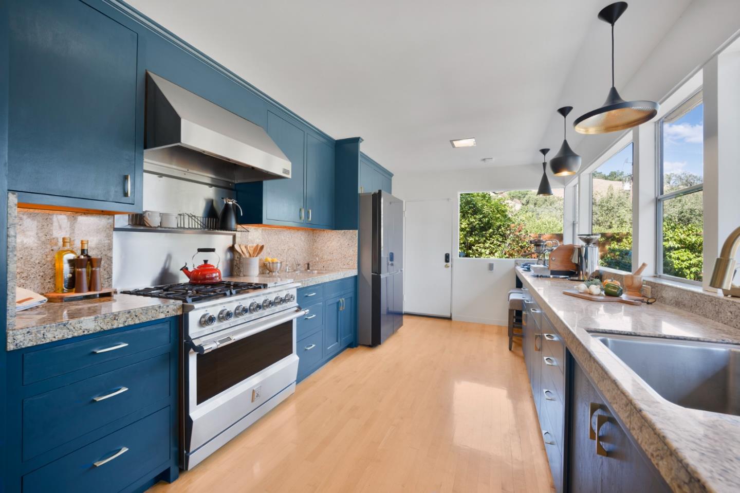 Detail Gallery Image 18 of 41 For 17695 John Telfer, Morgan Hill,  CA 95037 - 4 Beds | 3 Baths