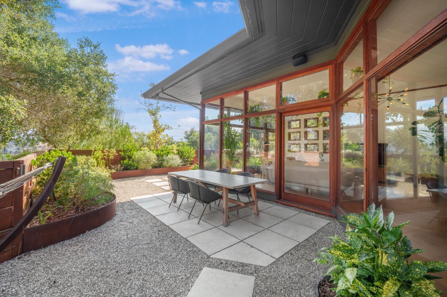 Detail Gallery Image 7 of 41 For 17695 John Telfer, Morgan Hill,  CA 95037 - 4 Beds | 3 Baths