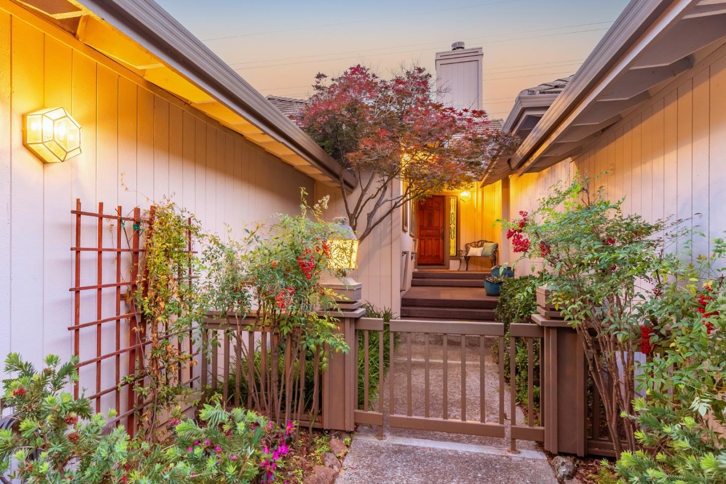 Detail Gallery Image 2 of 72 For 1278 Poker Flat Pl, San Jose,  CA 95120 - 3 Beds | 2/1 Baths