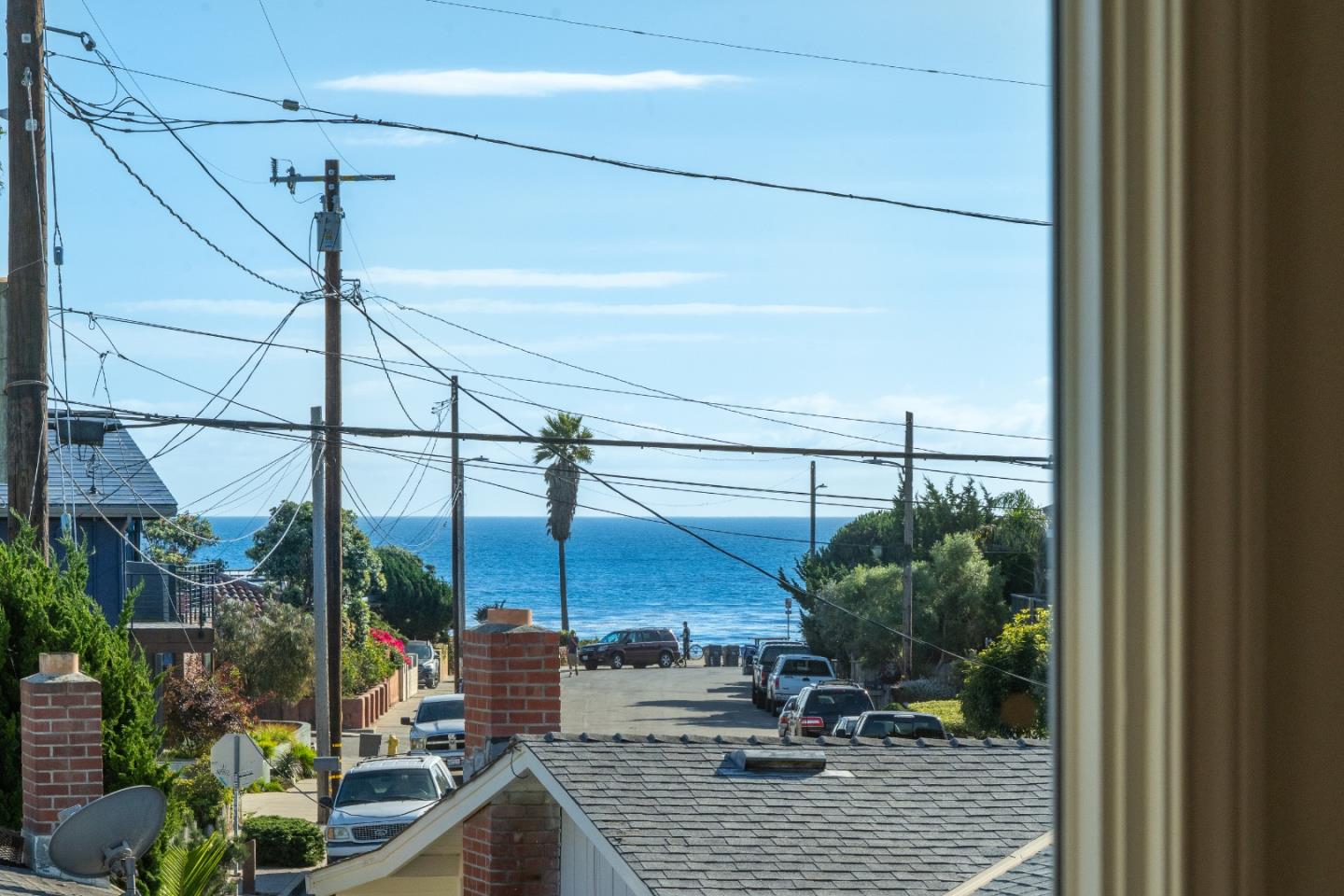 Detail Gallery Image 10 of 44 For 121 Anchorage Ave, Santa Cruz,  CA 95062 - 2 Beds | 1/1 Baths