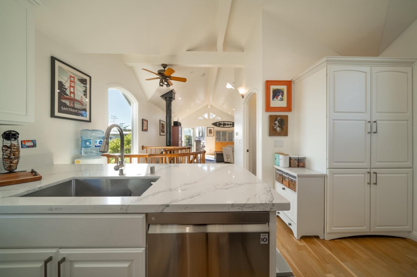 Detail Gallery Image 17 of 44 For 121 Anchorage Ave, Santa Cruz,  CA 95062 - 2 Beds | 1/1 Baths