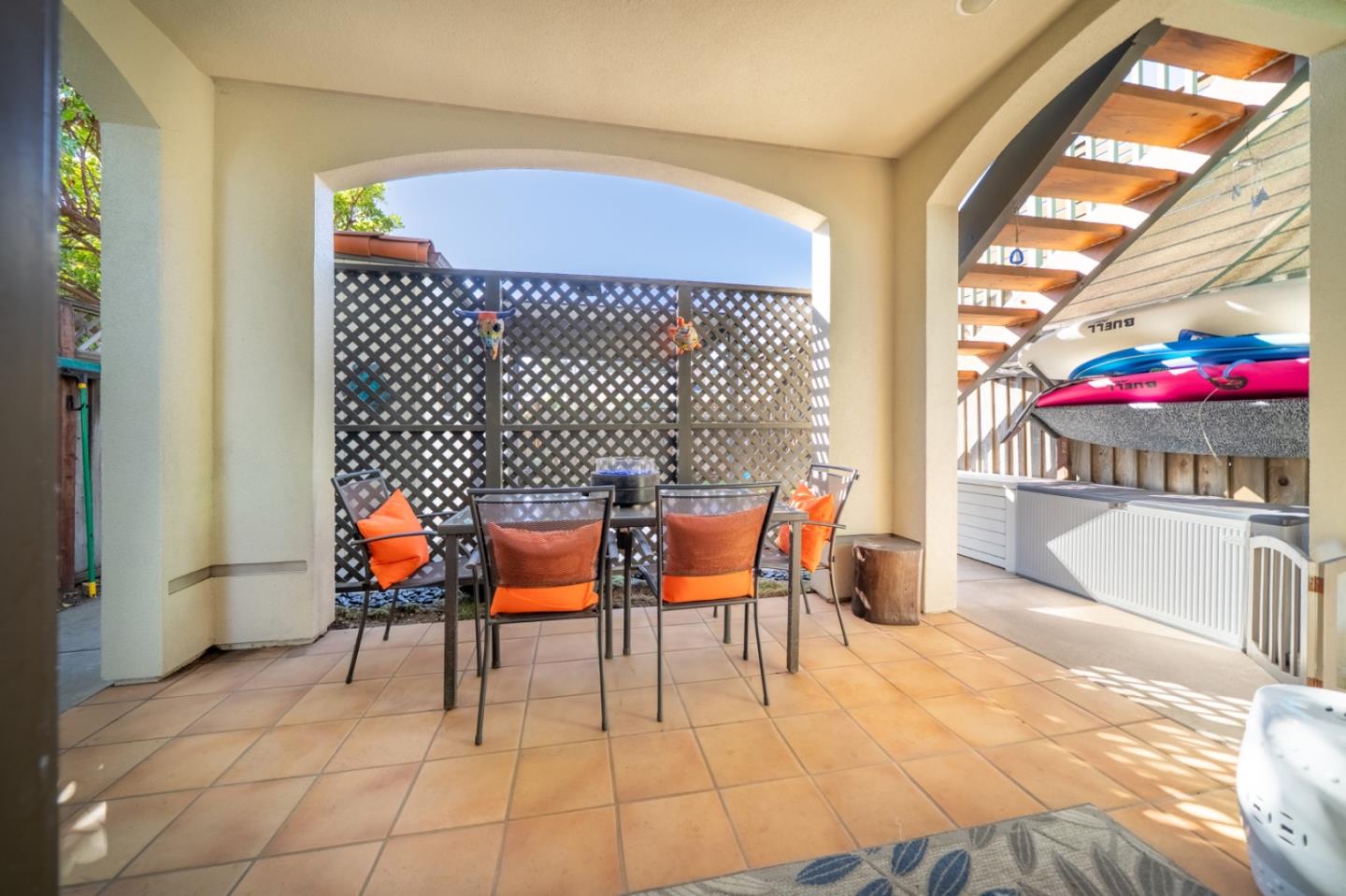 Detail Gallery Image 32 of 44 For 121 Anchorage Ave, Santa Cruz,  CA 95062 - 2 Beds | 1/1 Baths