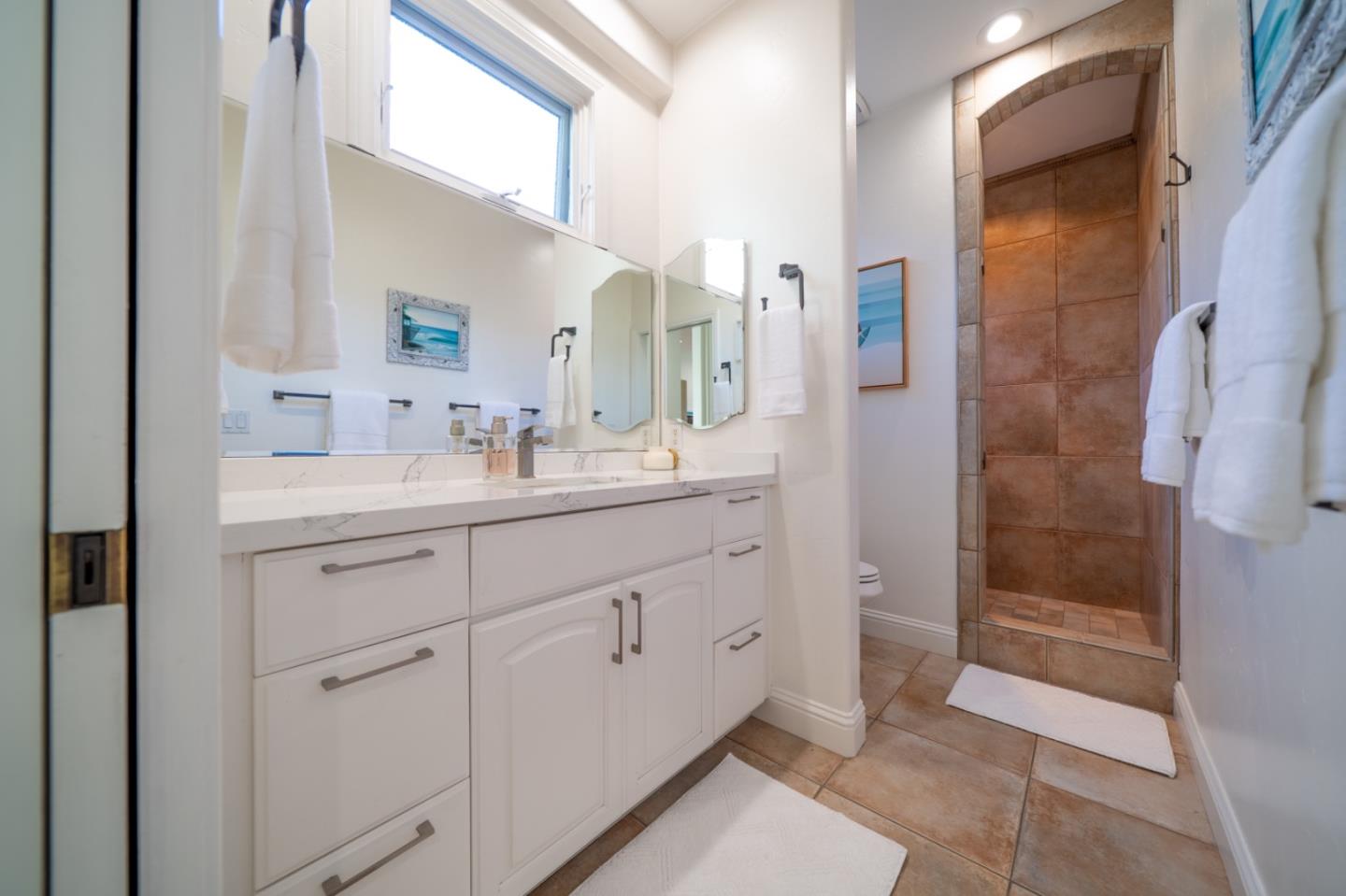 Detail Gallery Image 35 of 44 For 121 Anchorage Ave, Santa Cruz,  CA 95062 - 2 Beds | 1/1 Baths