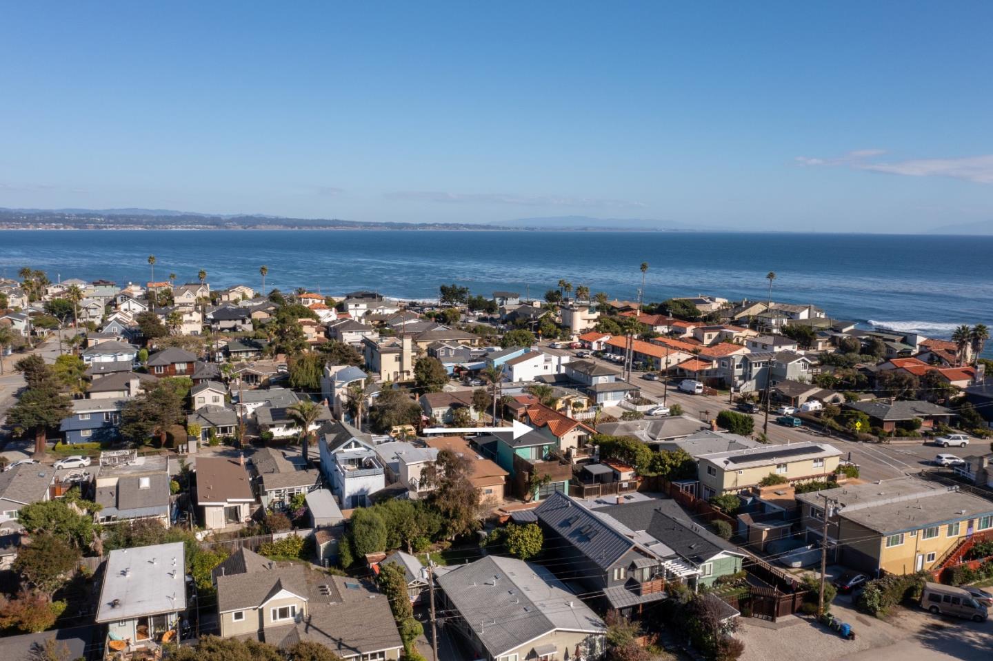 Detail Gallery Image 40 of 44 For 121 Anchorage Ave, Santa Cruz,  CA 95062 - 2 Beds | 1/1 Baths