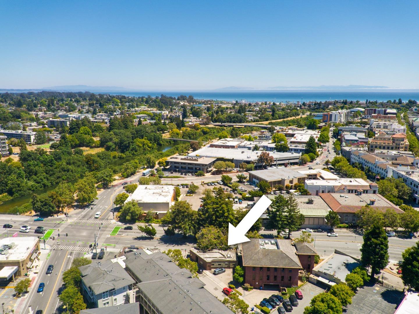 Detail Gallery Image 20 of 21 For 129 Water St, Santa Cruz,  CA 95060 - – Beds | – Baths