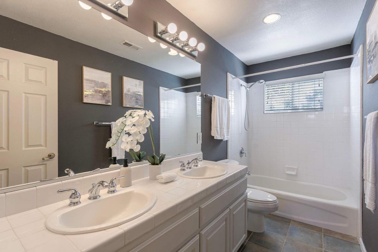 Detail Gallery Image 32 of 42 For 3141 Ocean Ter, Marina,  CA 93933 - 4 Beds | 3 Baths