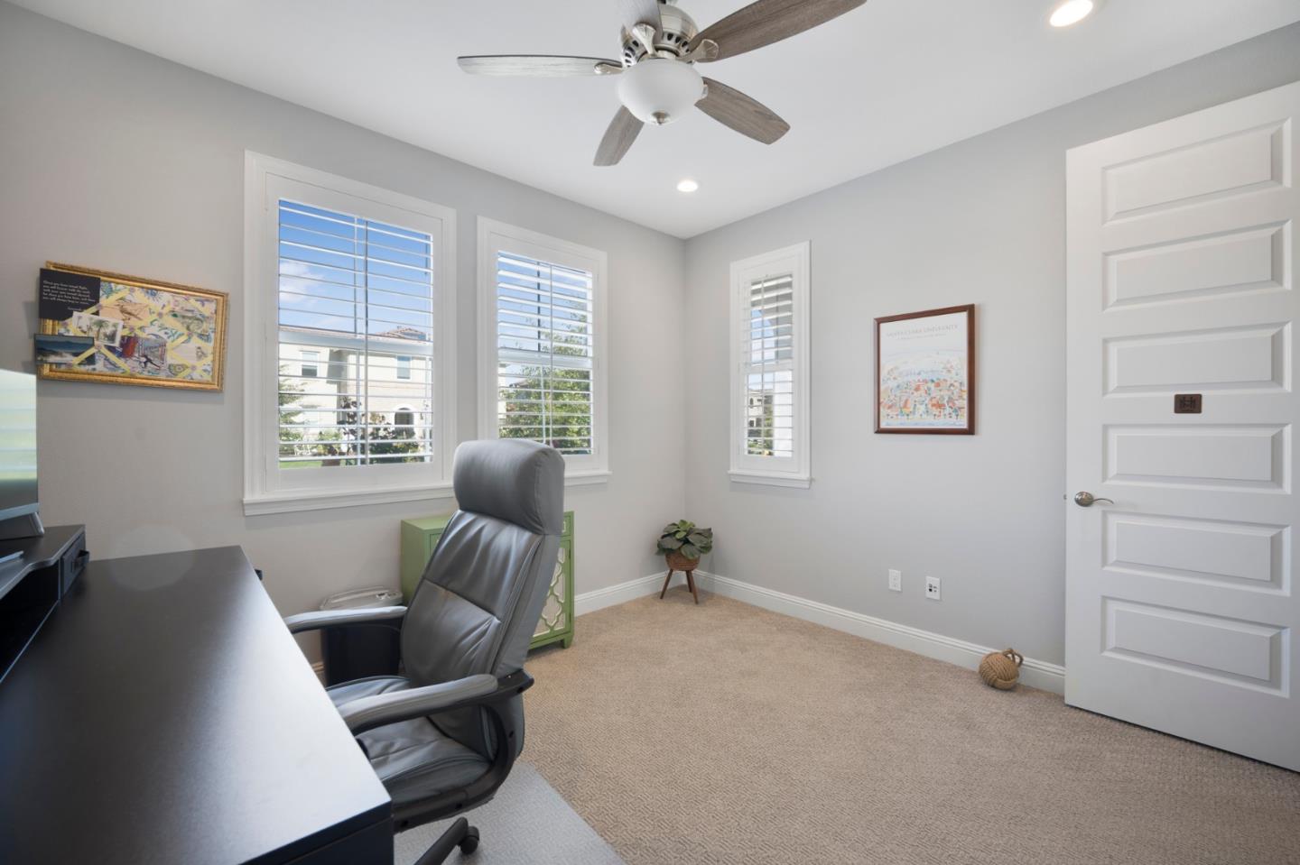 Detail Gallery Image 6 of 49 For 215 Calle Del Rey, Morgan Hill,  CA 95037 - 5 Beds | 4 Baths