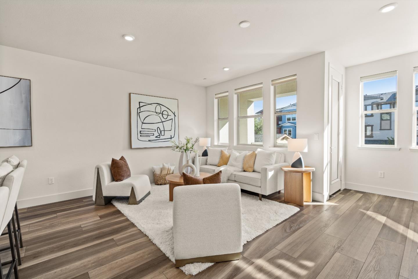 Detail Gallery Image 12 of 55 For 836 Mist Flower Ter #2,  Sunnyvale,  CA 94086 - 2 Beds | 2/1 Baths