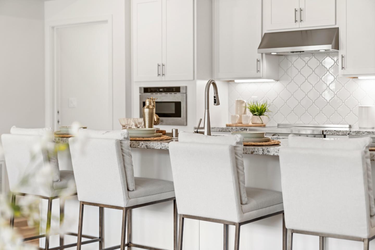 Detail Gallery Image 21 of 55 For 836 Mist Flower Ter #2,  Sunnyvale,  CA 94086 - 2 Beds | 2/1 Baths