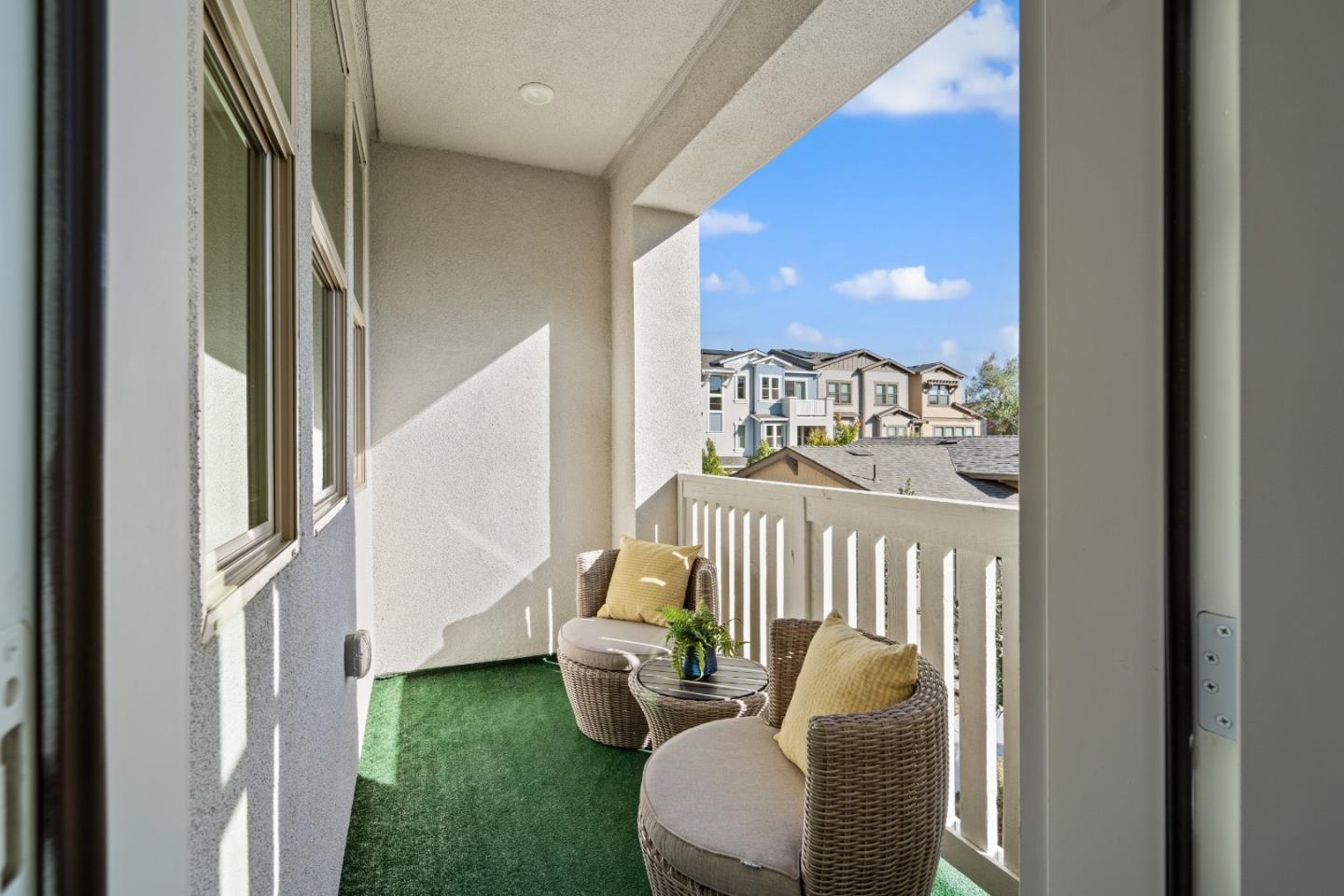 Detail Gallery Image 30 of 55 For 836 Mist Flower Ter #2,  Sunnyvale,  CA 94086 - 2 Beds | 2/1 Baths