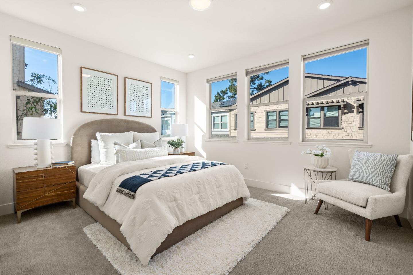 Detail Gallery Image 31 of 55 For 836 Mist Flower Ter #2,  Sunnyvale,  CA 94086 - 2 Beds | 2/1 Baths