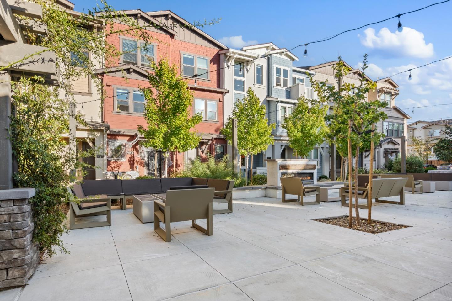 Detail Gallery Image 47 of 55 For 836 Mist Flower Ter #2,  Sunnyvale,  CA 94086 - 2 Beds | 2/1 Baths