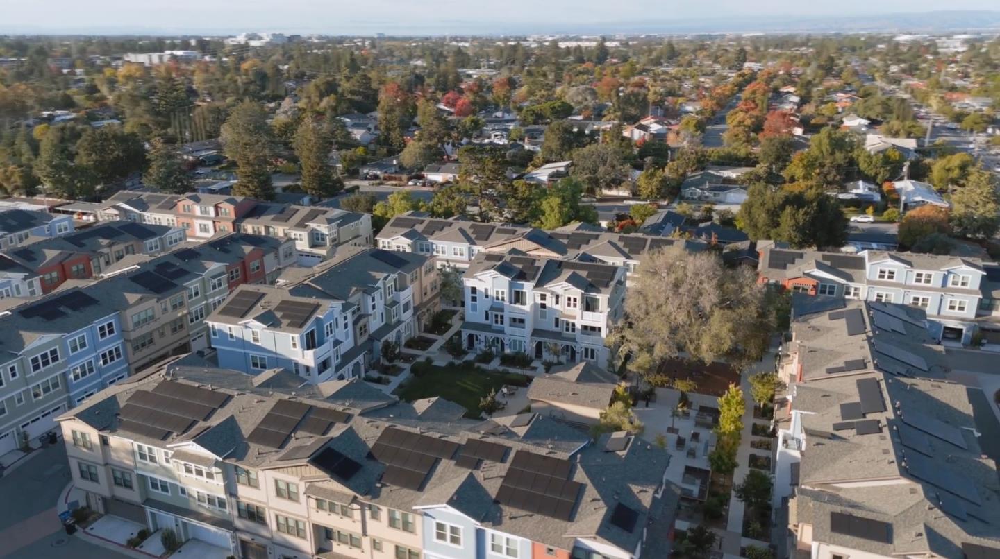 Detail Gallery Image 51 of 55 For 836 Mist Flower Ter #2,  Sunnyvale,  CA 94086 - 2 Beds | 2/1 Baths