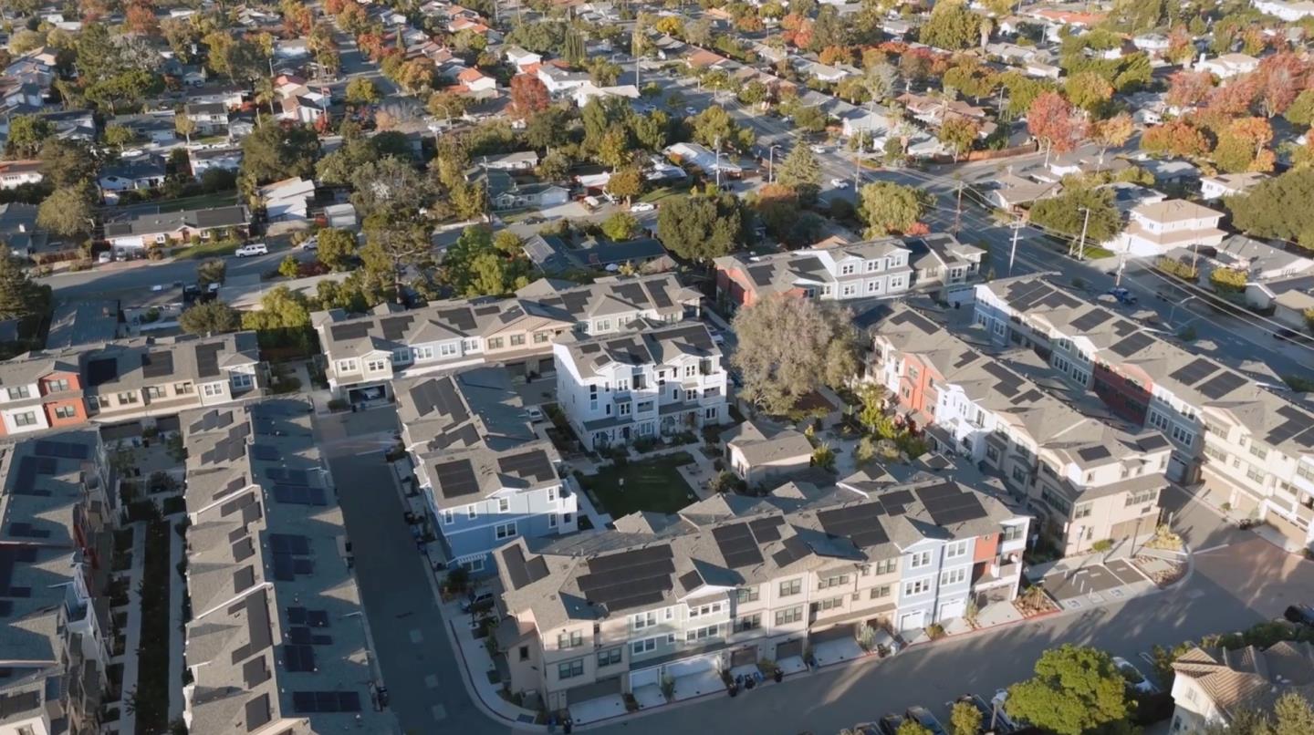 Detail Gallery Image 52 of 55 For 836 Mist Flower Ter #2,  Sunnyvale,  CA 94086 - 2 Beds | 2/1 Baths