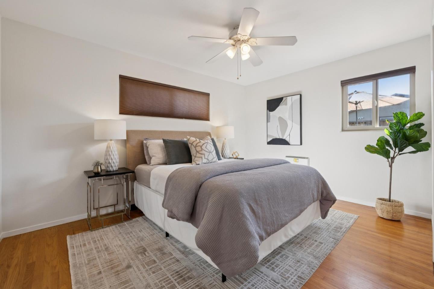 Detail Gallery Image 11 of 33 For 26142 Gettysburg Ave, Hayward,  CA 94545 - 3 Beds | 3 Baths