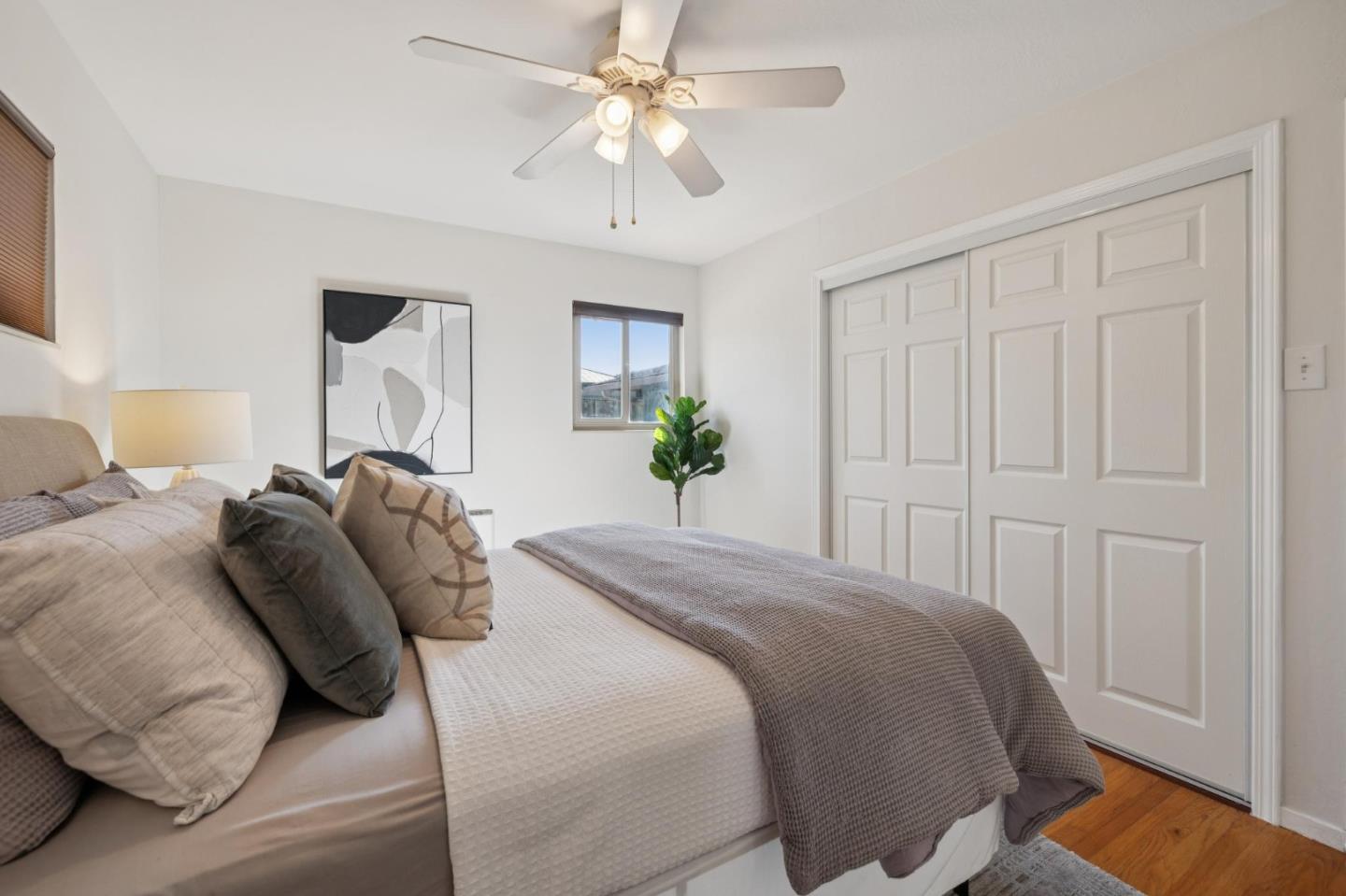 Detail Gallery Image 13 of 33 For 26142 Gettysburg Ave, Hayward,  CA 94545 - 3 Beds | 3 Baths