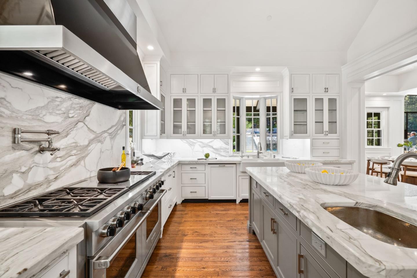 Detail Gallery Image 16 of 72 For 15906 Cuvilly Way, Saratoga,  CA 95070 - 5 Beds | 6/1 Baths