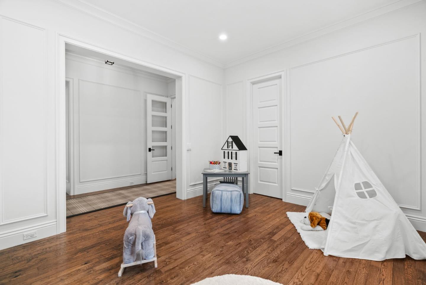 Detail Gallery Image 36 of 72 For 15906 Cuvilly Way, Saratoga,  CA 95070 - 5 Beds | 6/1 Baths