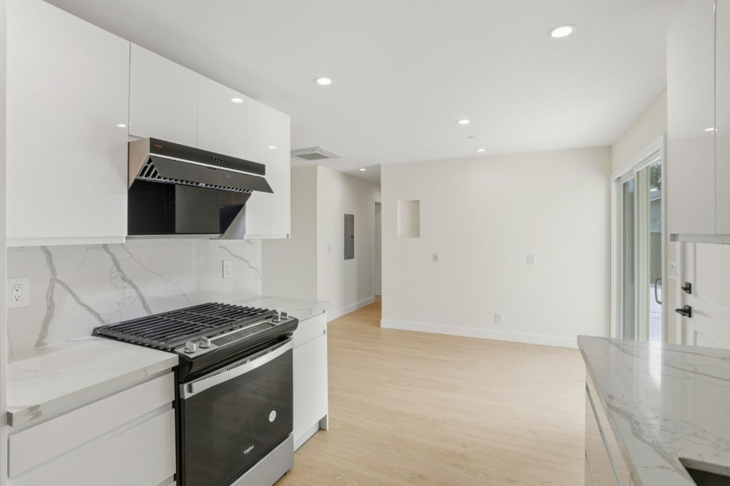 Detail Gallery Image 10 of 28 For 474 Oliver St, Milpitas,  CA 95035 - 3 Beds | 1 Baths