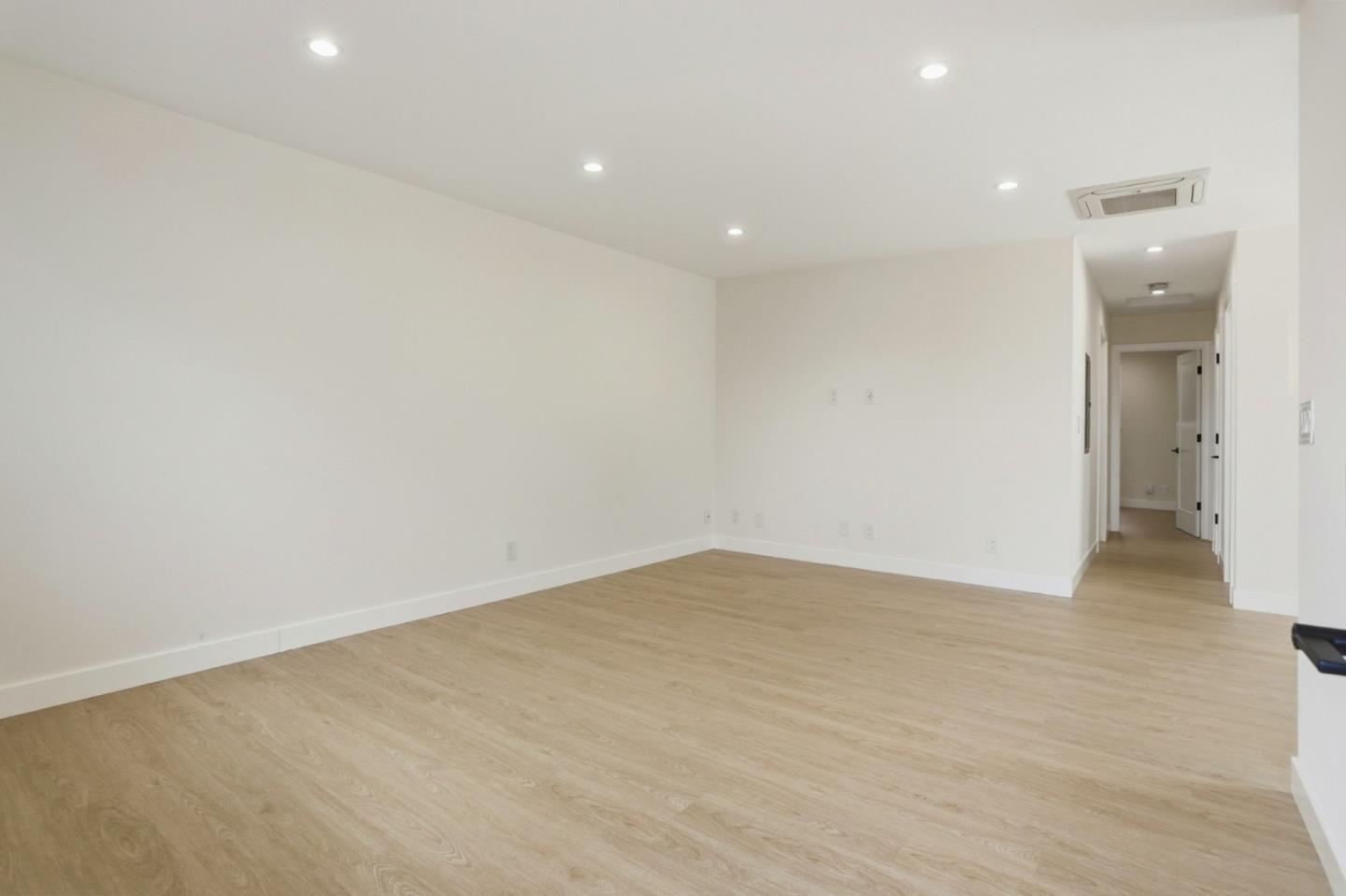 Detail Gallery Image 4 of 28 For 474 Oliver St, Milpitas,  CA 95035 - 3 Beds | 1 Baths